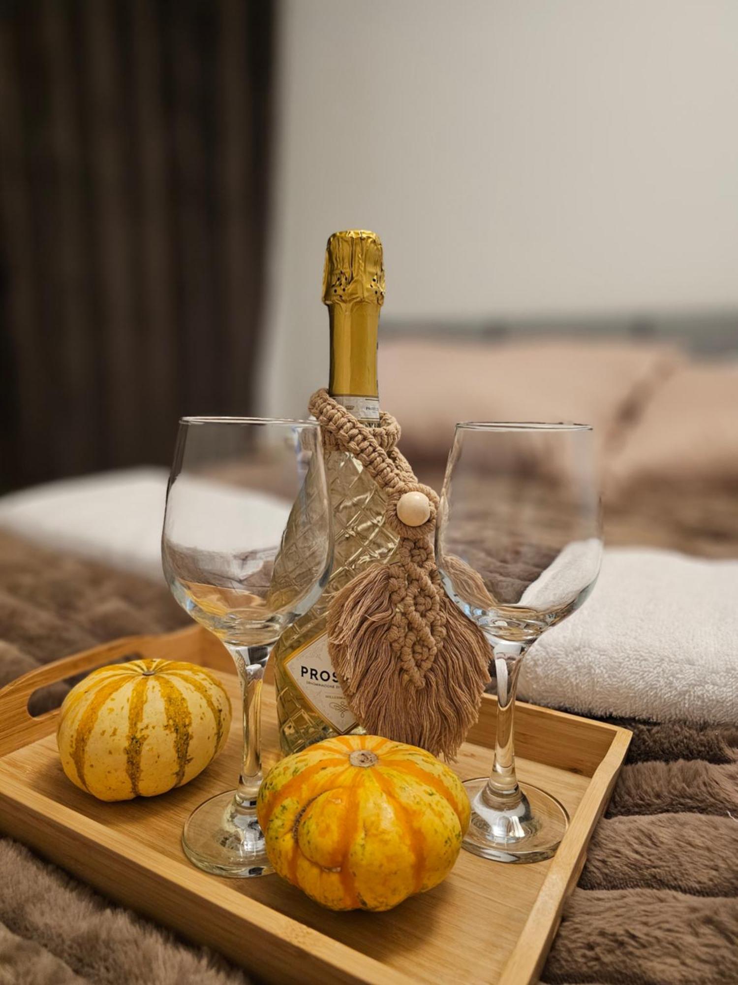 Cozy Residence Orawska 5 Krakow Ngoại thất bức ảnh